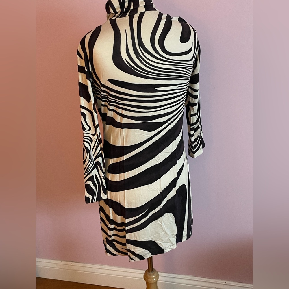 Versace Jeans Couture Black and Cream Dress - Picture 2 of 7